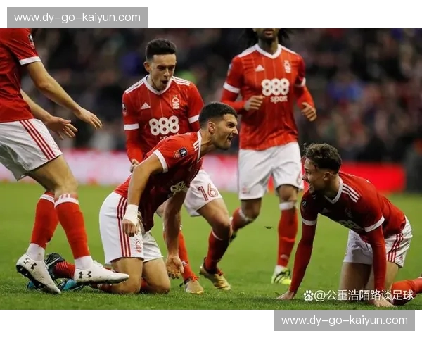 伦敦碗的博弈：西汉姆联vs阿斯顿维拉，谁能在这场硬碰硬中抢占先机？